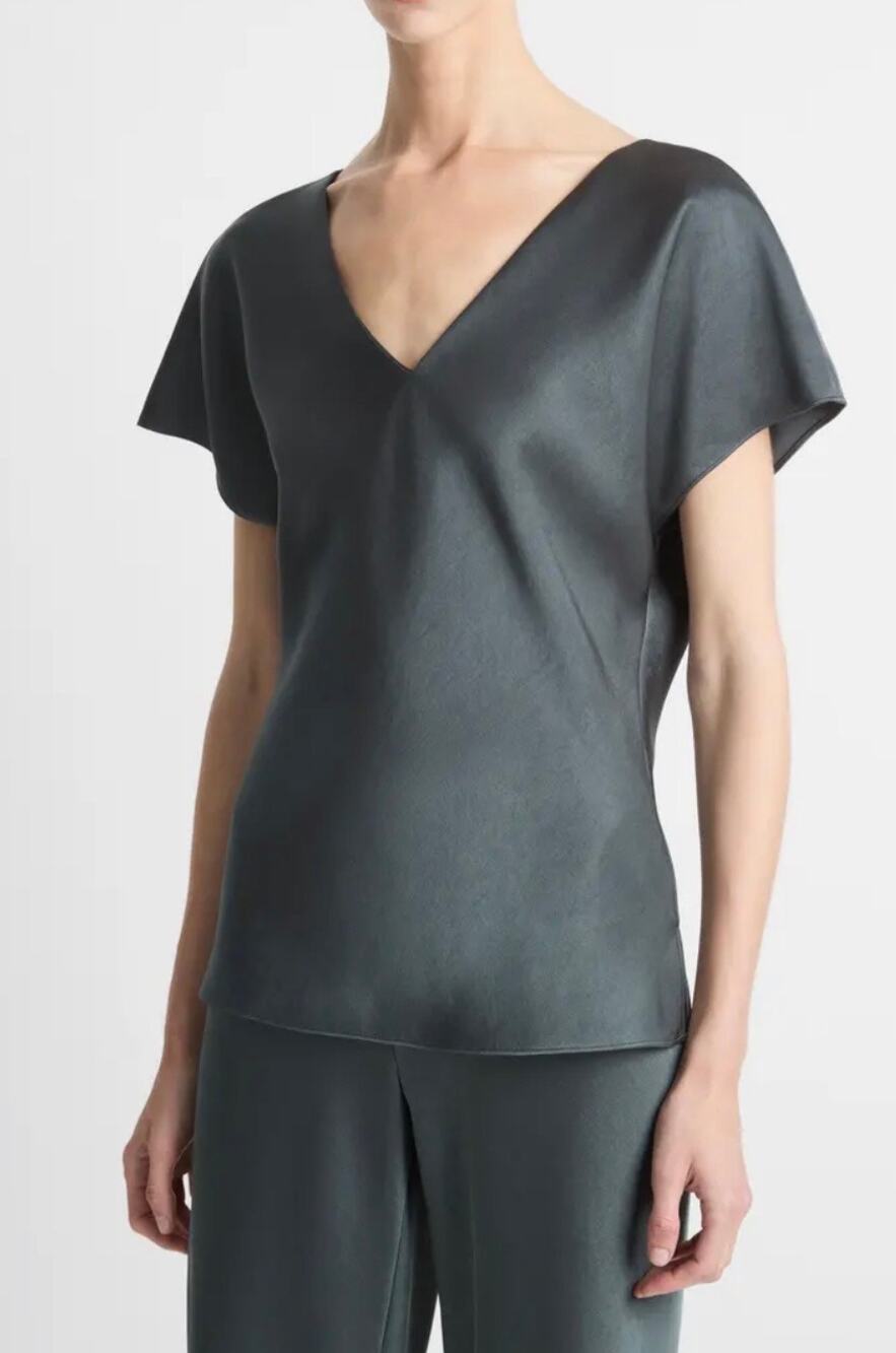 Vince Satin Cap Sleeve V Top in Malachite M
